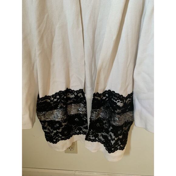 Chicos Lace Drama Cardigan Sweater Sz 2 US Large Black White Long Sleeve Shimmer - Picture 2 of 7